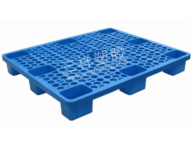 塑（sù）料卡（kǎ）板DM1210-A<br>1200×1000×150mm<br>九腳網格重型（xíng）<br>瀏覽（lǎn）更多規格