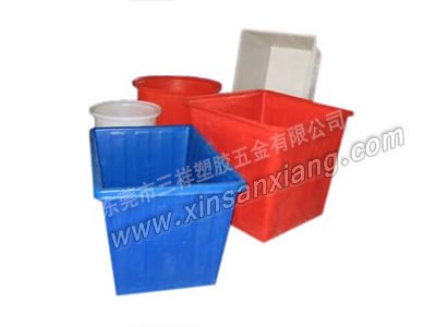化工桶K型<br>采用進口PE原料（liào）一次（cì）成型 良好的衛（wèi）生性和耐腐（fǔ）蝕性